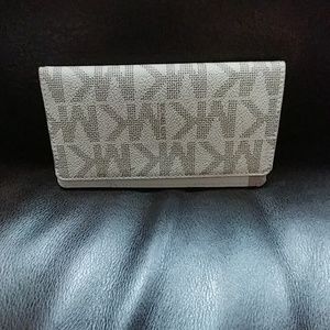 Michaels Kors checkbook holder